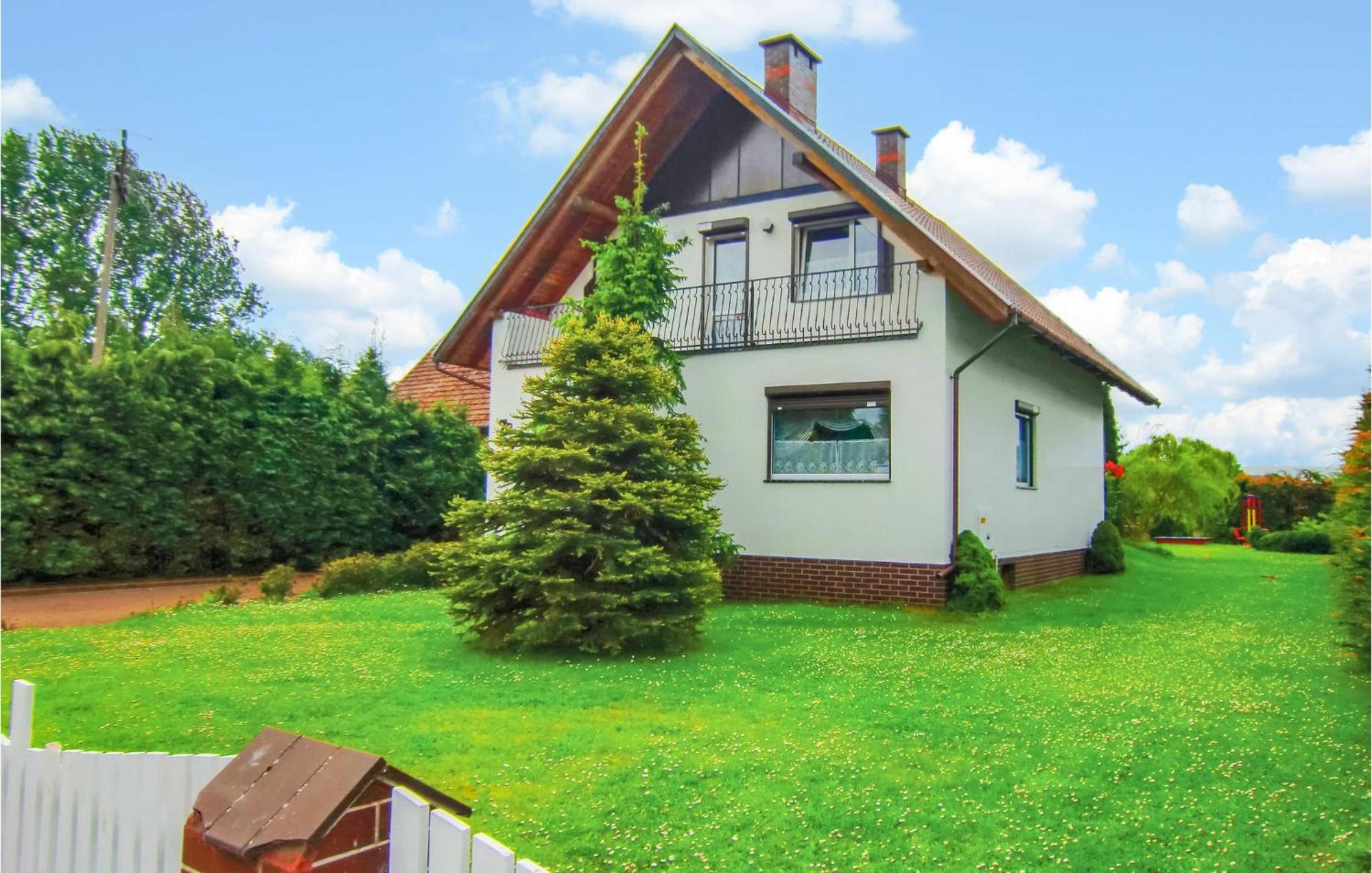 Amazing Home In Kolczewo With Sauna Eksteriør billede